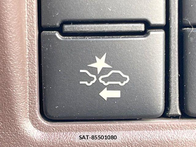 Toyota ESQUIRE 2016-07 8626667-5