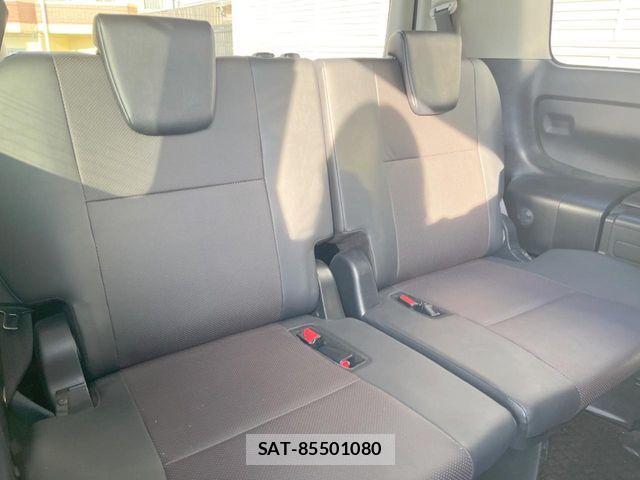 Toyota ESQUIRE 2016-07 8626667-8