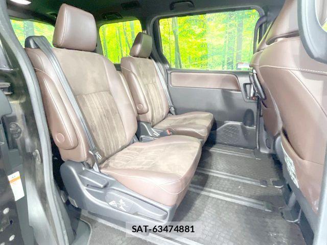 Toyota ESQUIRE 2018-02 8626665-8
