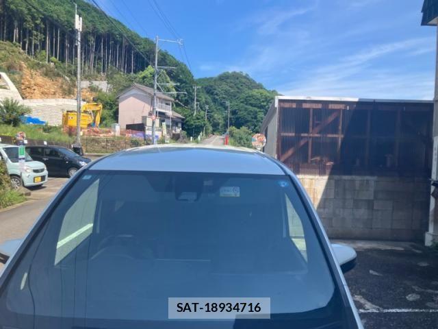 Toyota ESQUIRE 2018-07 8626669-9