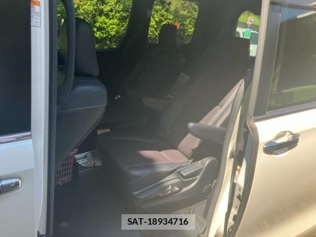 Toyota ESQUIRE 2018-07 8626669-13