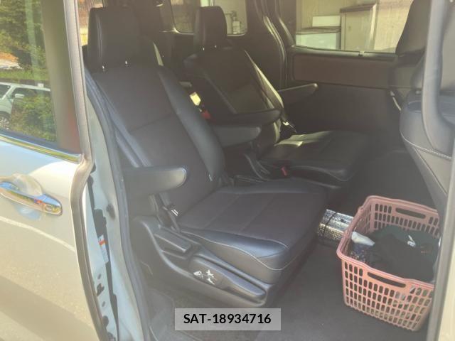 Toyota ESQUIRE 2018-07 8626669-14