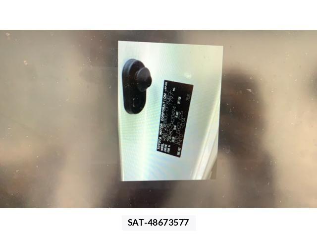 Toyota ESQUIRE 2019-10 8658979-10