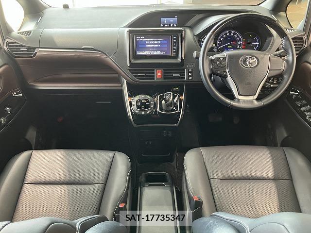 Toyota ESQUIRE 2020-01 8658976-1