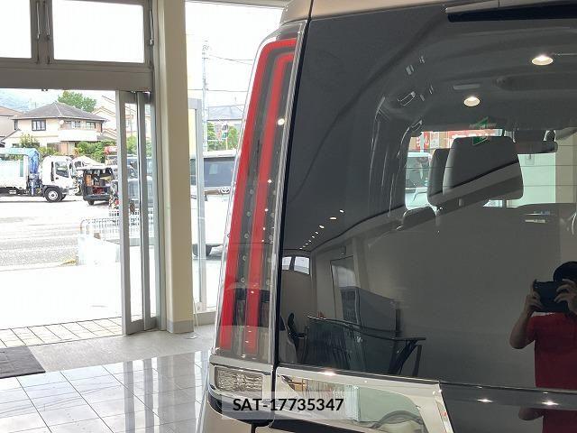 Toyota ESQUIRE 2020-01 8658976-29