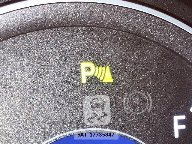 Toyota ESQUIRE 2020-01 8658976-8