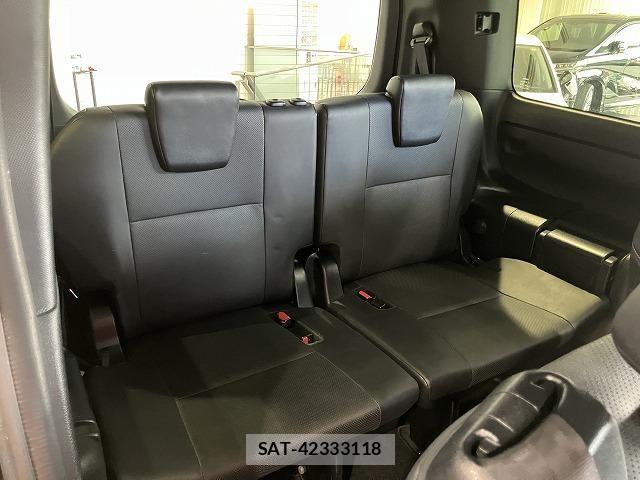 Toyota ESQUIRE 2018-06 8658975-10