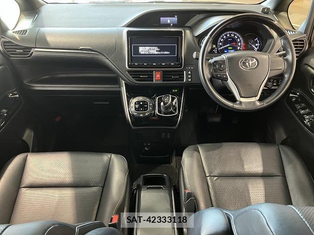 Toyota ESQUIRE 2018-06 8658975-1