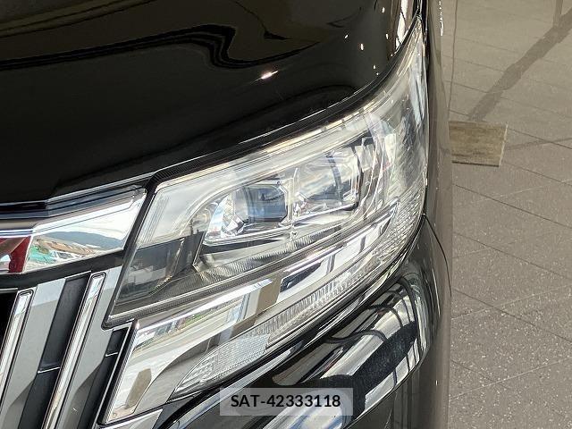 Toyota ESQUIRE 2018-06 8658975-25