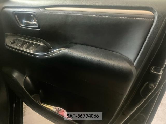 Toyota ESQUIRE 2016-03 8658980-10