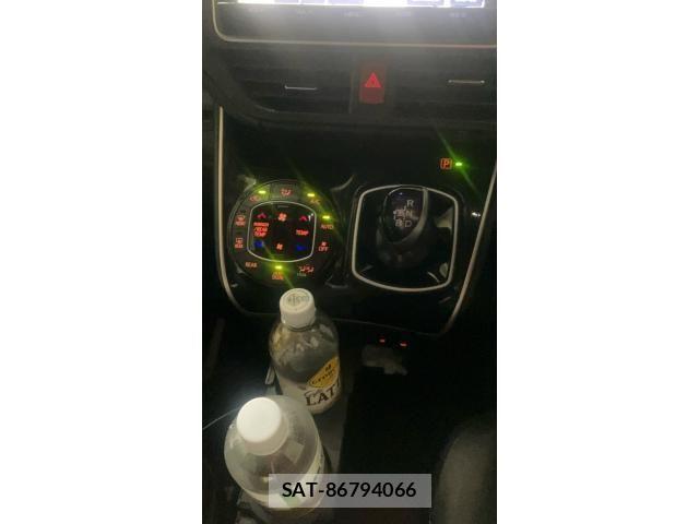 Toyota ESQUIRE 2016-03 8658980-18