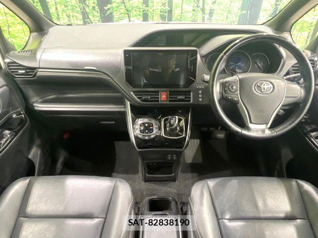 Toyota ESQUIRE 2019-03 8685511-1