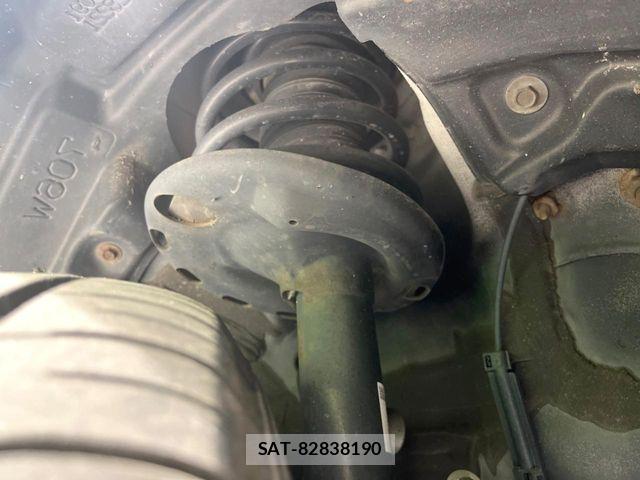 Toyota ESQUIRE 2019-03 8685511-19