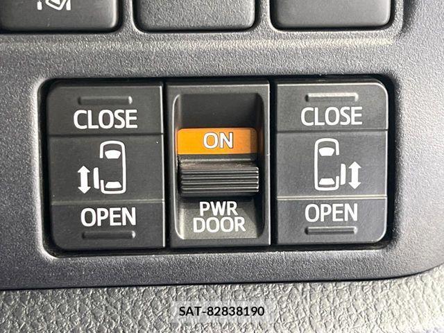 Toyota ESQUIRE 2019-03 8685511-4