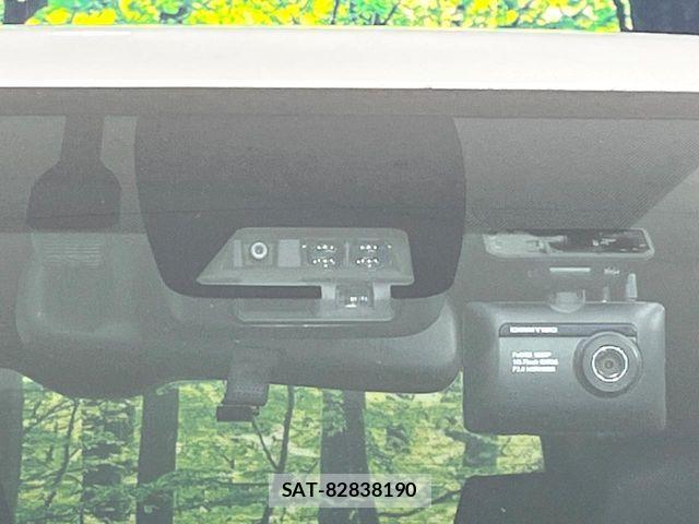 Toyota ESQUIRE 2019-03 8685511-5