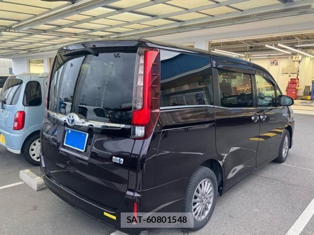 Toyota ESQUIRE 2015-02 8685513-4