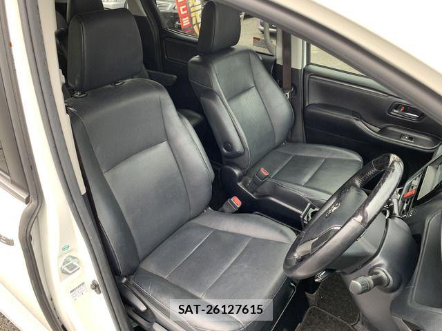 Toyota ESQUIRE 2015-01 8741965-7