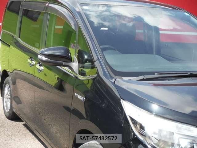 Toyota ESQUIRE 2015-01 8741964-2