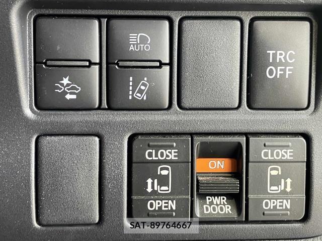 Toyota ESQUIRE 2016-10 8741960-10