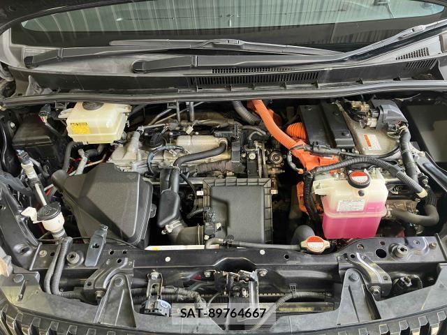 Toyota ESQUIRE 2016-10 8741960-17