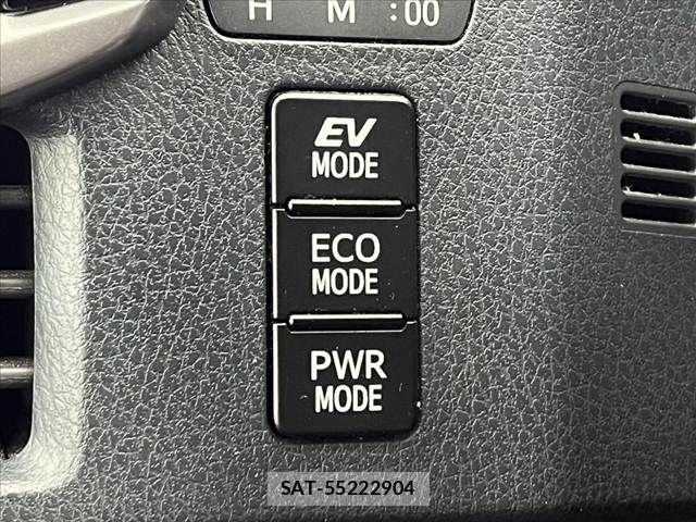 Toyota ESQUIRE 2017-09 8741962-25