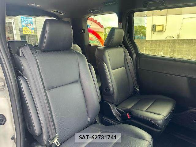 Toyota ESQUIRE 2018-01 8741959-13