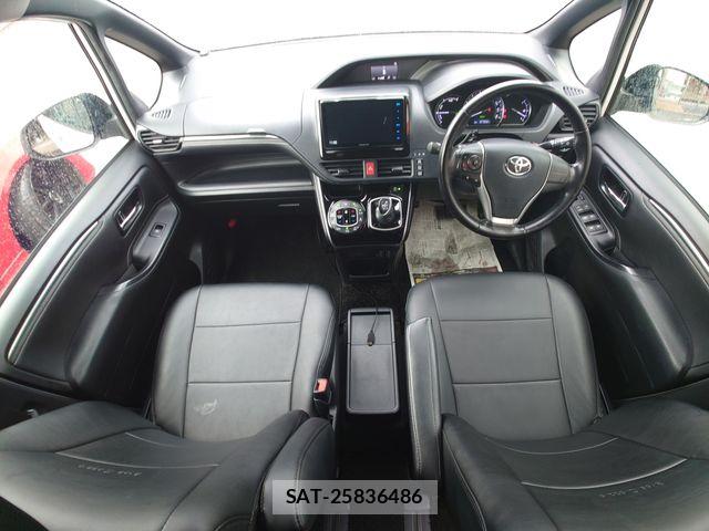 Toyota ESQUIRE 2016-05 8741963-2