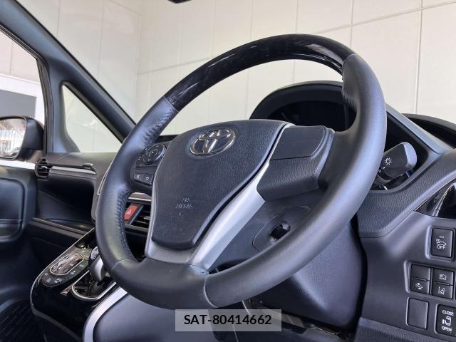 Toyota ESQUIRE 2016-05 8741961-11