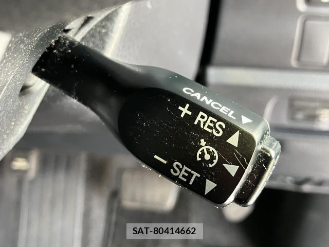 Toyota ESQUIRE 2016-05 8741961-16