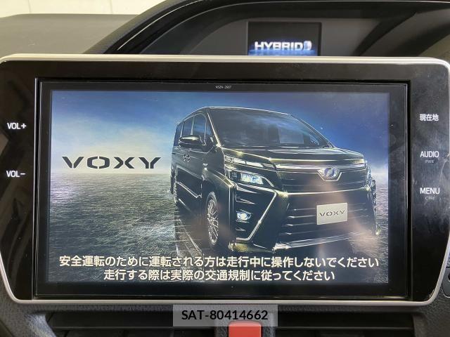 Toyota ESQUIRE 2016-05 8741961-8