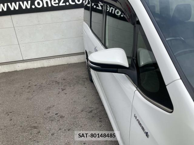 Toyota ESQUIRE 2018-10 8741958-12