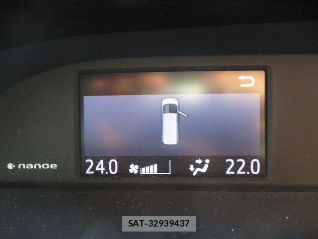 Toyota ESQUIRE 2017-01 8741966-13