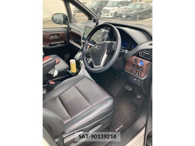 Toyota ESQUIRE 2021-02 8741957-6