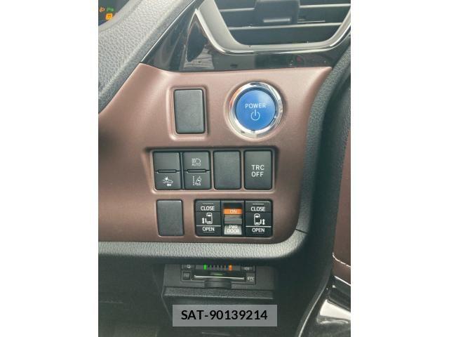 Toyota ESQUIRE 2021-02 8741957-7