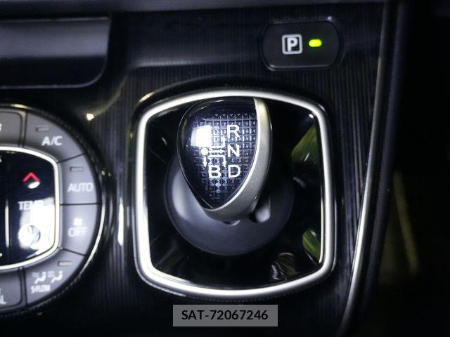 Toyota ESQUIRE 2021-09 8741955-15