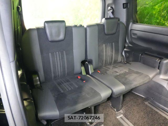 Toyota ESQUIRE 2021-09 8741955-26