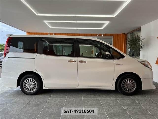 Toyota ESQUIRE 2015-05 8780126-11