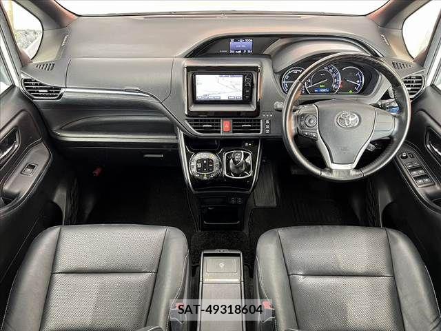 Toyota ESQUIRE 2015-05 8780126-1