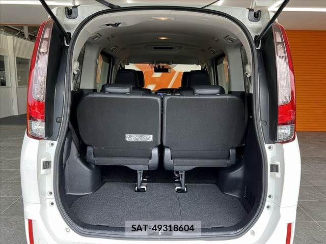Toyota ESQUIRE 2015-05 8780126-20