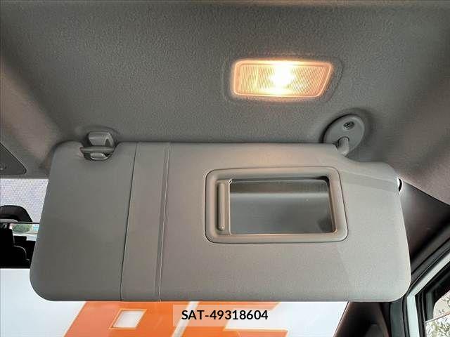 Toyota ESQUIRE 2015-05 8780126-29