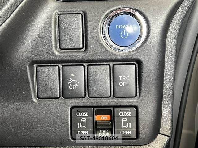 Toyota ESQUIRE 2015-05 8780126-5