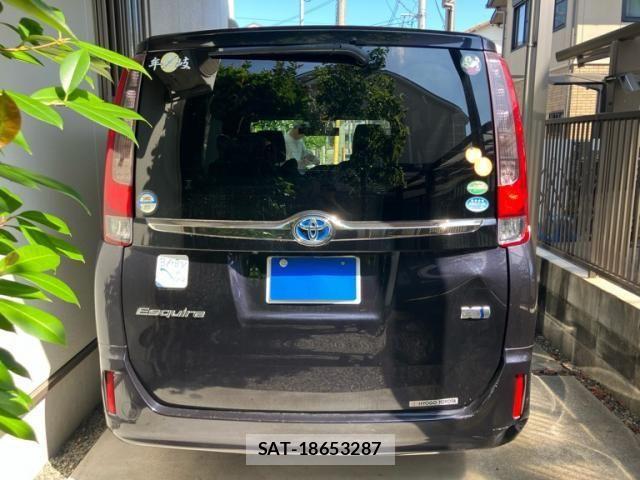 Toyota ESQUIRE 2016-04 8780123-9