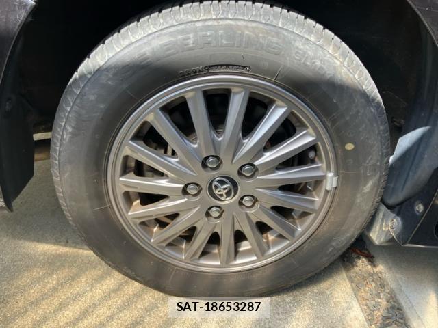 Toyota ESQUIRE 2016-04 8780123-3