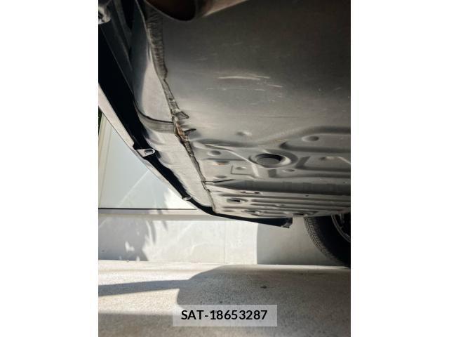 Toyota ESQUIRE 2016-04 8780123-7