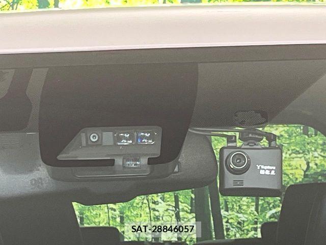 Toyota ESQUIRE 2019-08 8795889-5