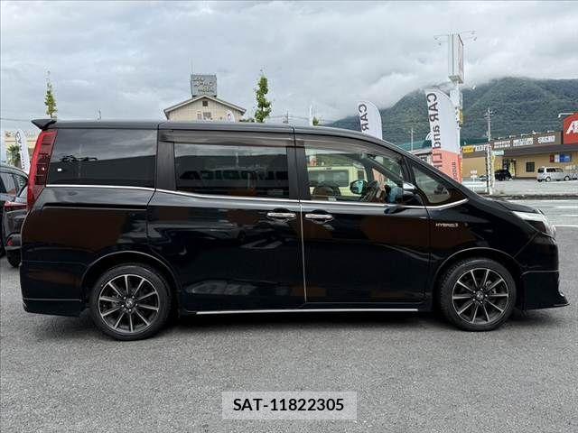 Toyota ESQUIRE 2016-04 8795887-11