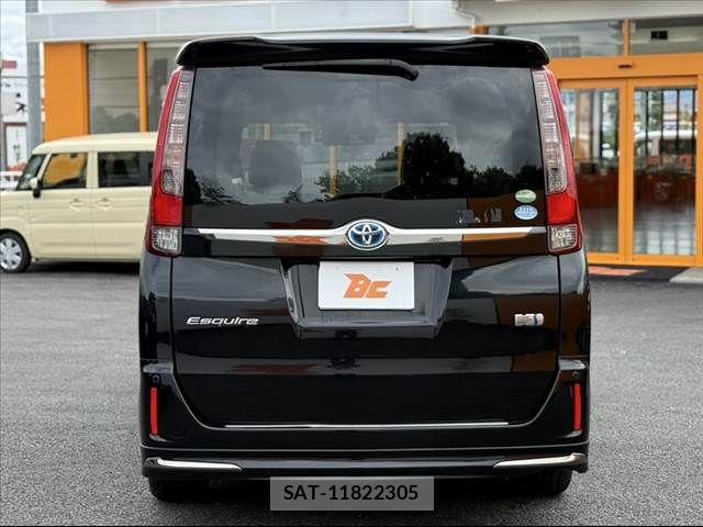 Toyota ESQUIRE 2016-04 8795887-13
