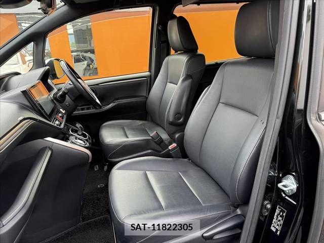 Toyota ESQUIRE 2016-04 8795887-16