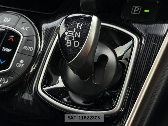 Toyota ESQUIRE 2016-04 8795887-26
