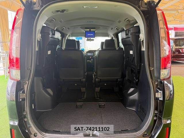 Toyota ESQUIRE 2015-09 8795890-12